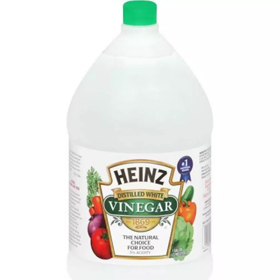 Five Ways to Use Vinegar to Help with Hard Water in Winter